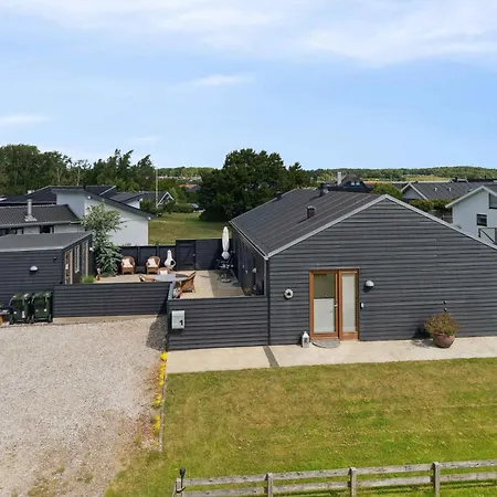 Beautiful In As Vig, 100 M From The Holiday home *