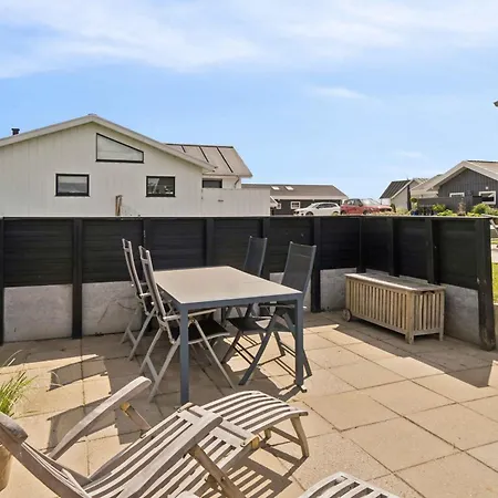 Beautiful In As Vig, 100 M From The *