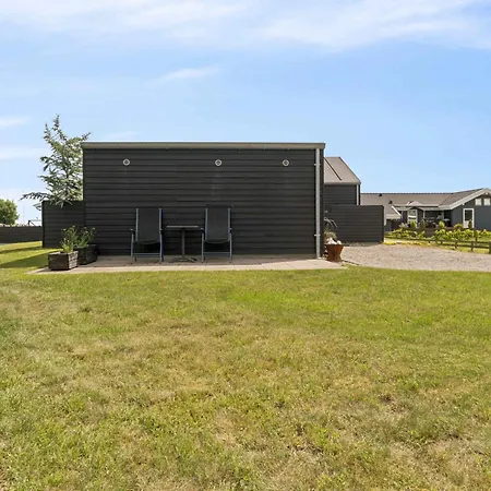 Beautiful In As Vig, 100 M From The Holiday home